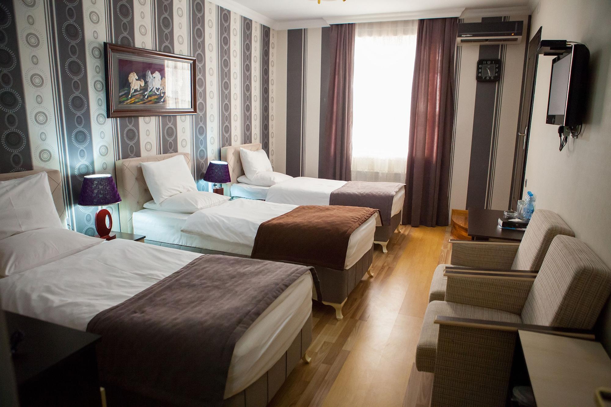 Issam Hotel & Spa Шекі Екстер'єр фото
