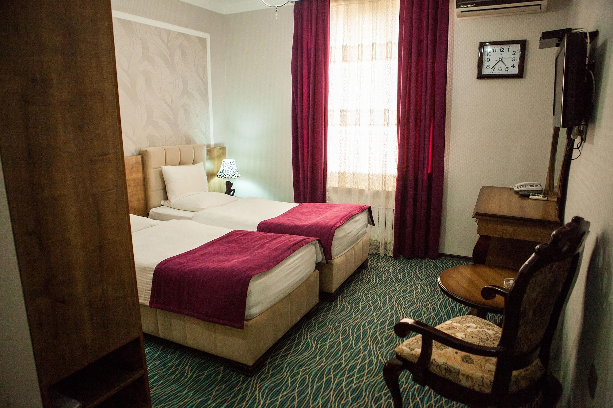 Issam Hotel & Spa Шекі Екстер'єр фото