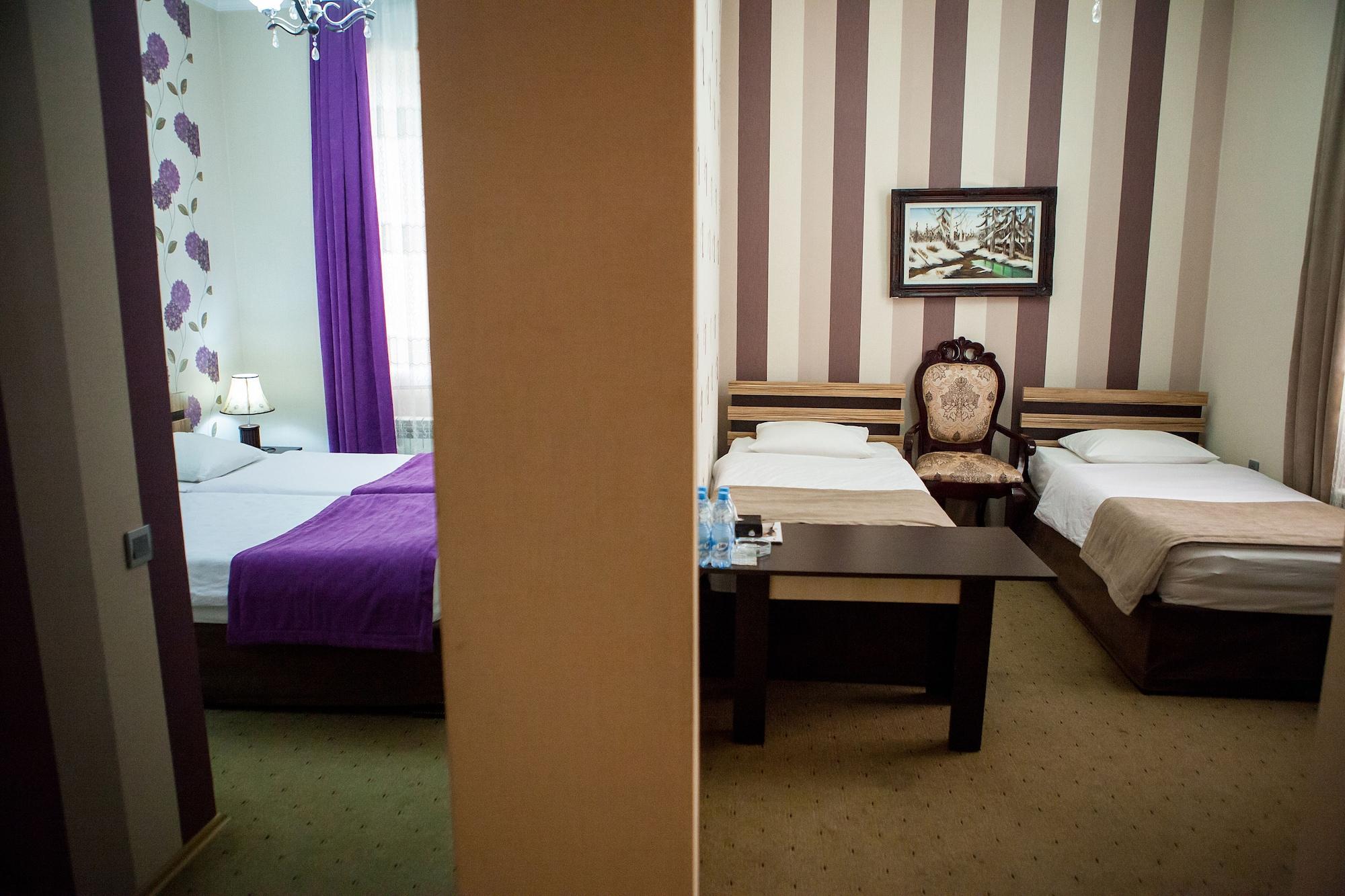 Issam Hotel & Spa Шекі Екстер'єр фото