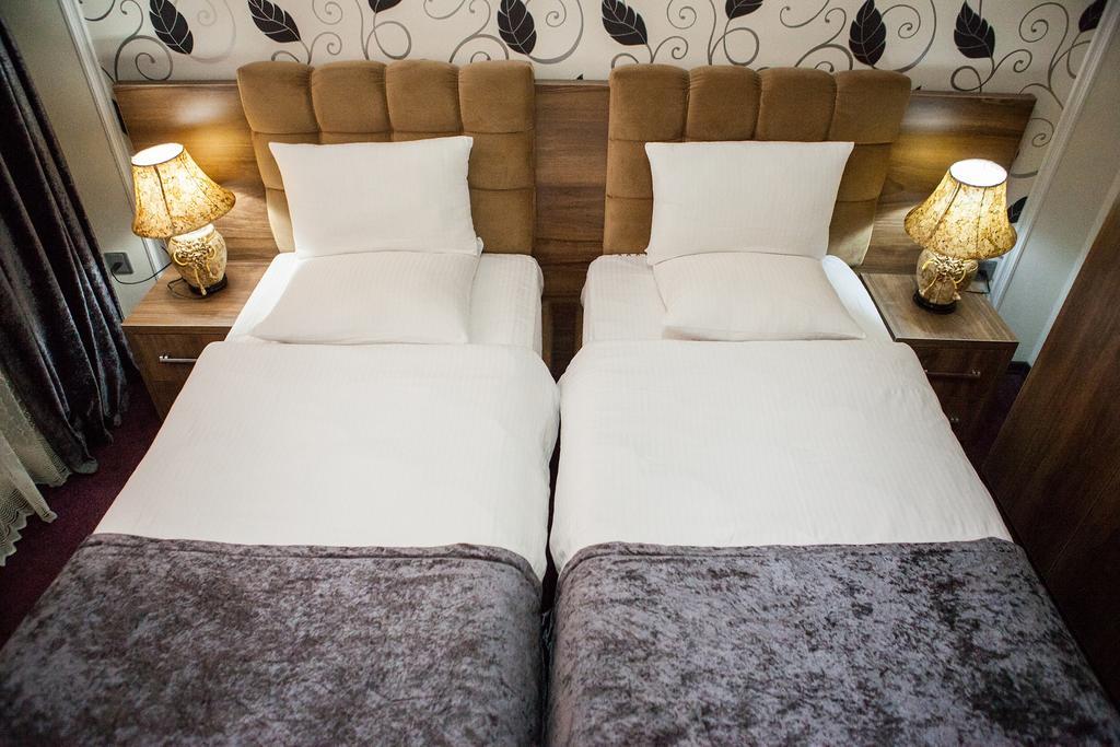 Issam Hotel & Spa Шекі Екстер'єр фото