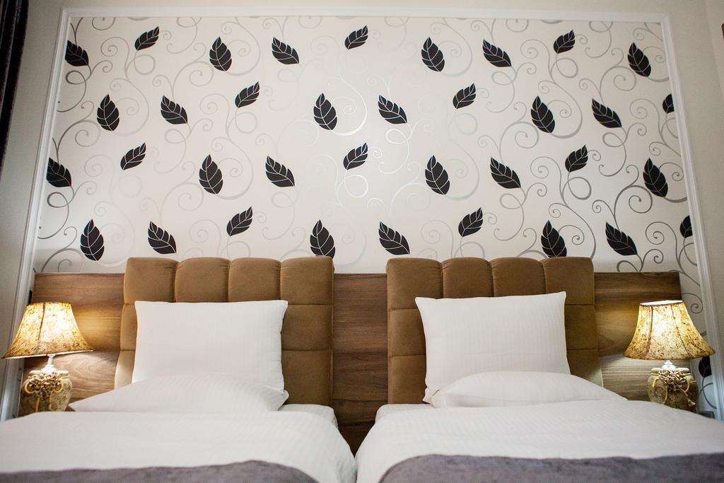Issam Hotel & Spa Шекі Екстер'єр фото