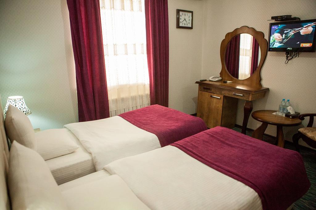 Issam Hotel & Spa Шекі Екстер'єр фото