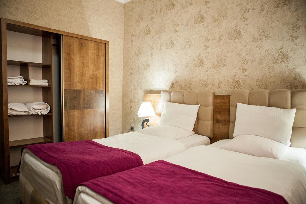 Issam Hotel & Spa Шекі Екстер'єр фото