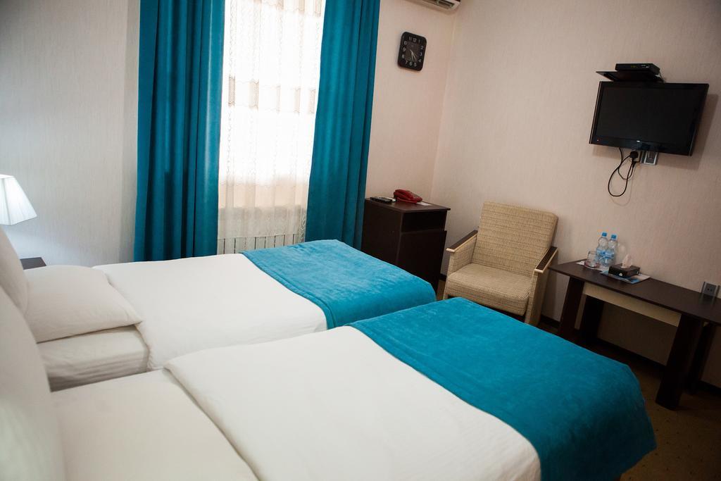 Issam Hotel & Spa Шекі Екстер'єр фото