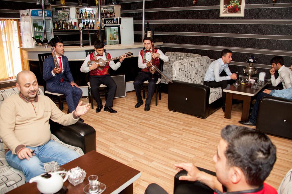 Issam Hotel & Spa Шекі Екстер'єр фото